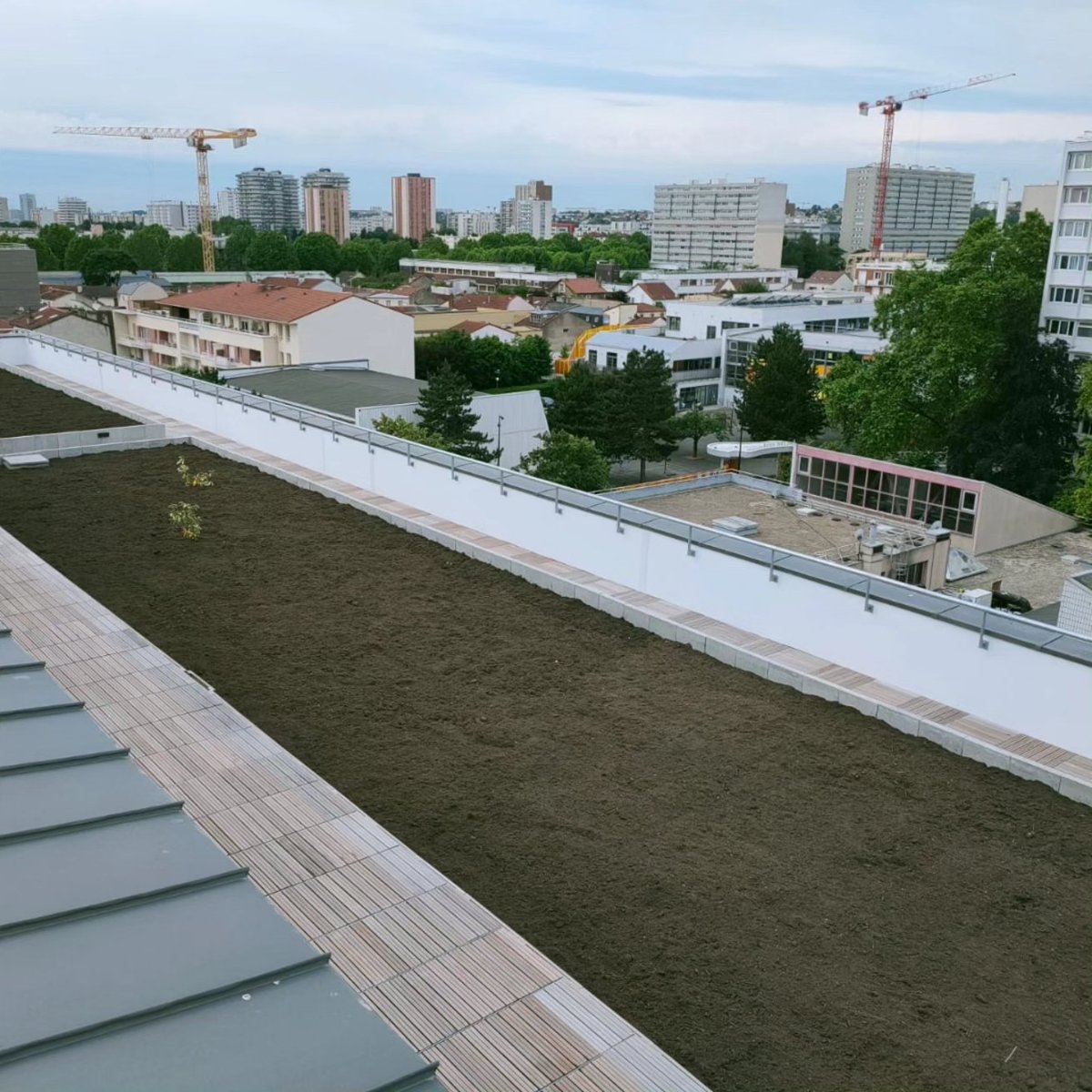 Albat_idf's tweet image. #chalumeau #chantier #travaux #btp #vegetalisation #terrasse #terre #gravillon #velux #iledefrance #paris #Étanchéité
#TravauxDétanchéité
#ToitureÉtanche
#Construction
#Bâtiment
#Imperméabilisation #Infiltrations #RéparationToiture #ÉtanchéitéToit