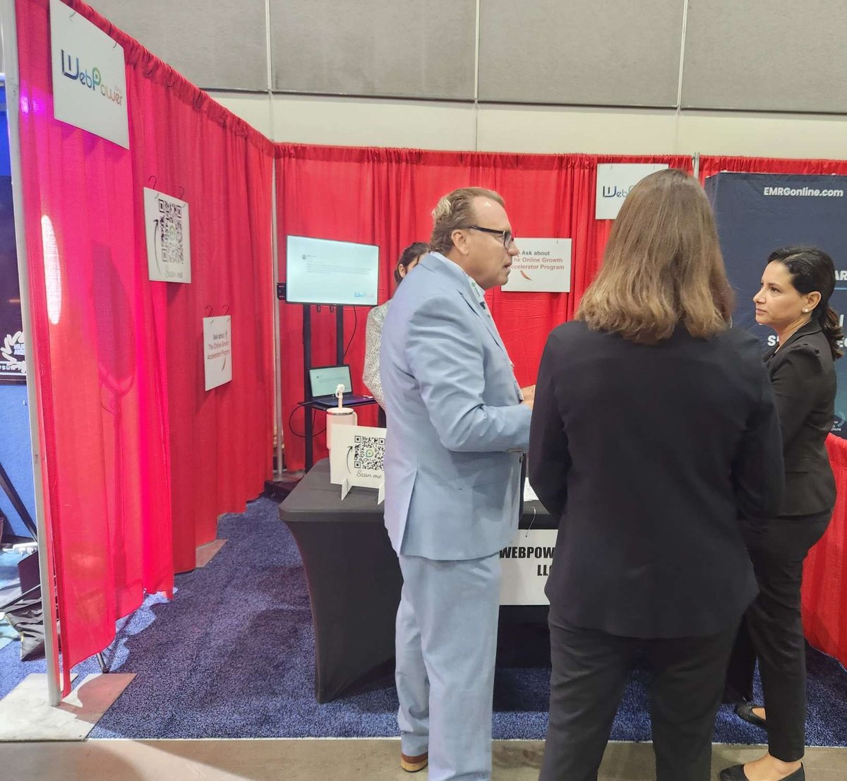 WebpowerU's tweet photo. Excited to be at the @b2bexpocali , forging fresh connections, diving into cutting-edge marketing &amp; sales solutions, and, above all, hearing from small business owners. Conversations spanned AI, Online growth, innovative marketing tactics, .!
Looking forward to  the next chapter! https://t.co/VTSvIXx8vk