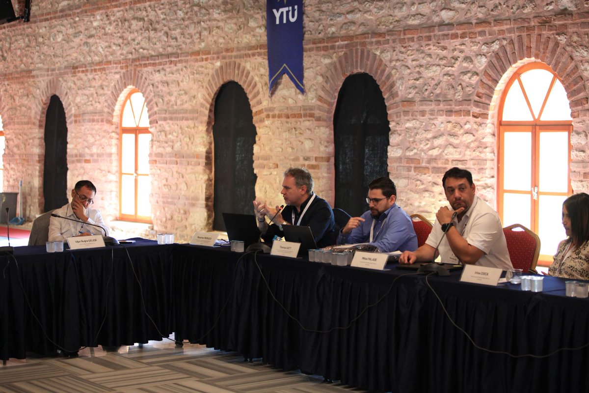 Smartpolproject's tweet photo. 🌊 We are glad to communicate our #SMARTPOL annual meeting of the  Project "Autonomous network system with specialized and integrated multi-sensor technology for dynamic monitoring of #marinepollution", funded by @M_ERA_NET
📅22/09/2023
📍 @YildizEdu, Davutpaşa Campus, Turkey https://t.co/LoBAWbH5Js