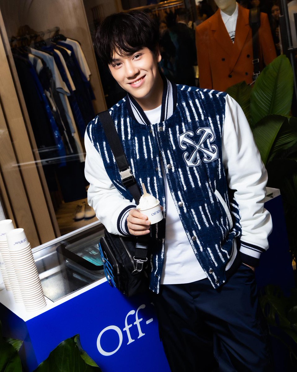 nanon_diary's tweet photo. [260923] ppgroupthailand IG post

[found images] Off-White™ stars at the Fall/Winter 2023 collection launch - @‍nanon_korapat wears total look from fw23 collection titled "LUNAR DELIVERY"

NANON X OFFWHITE
#OffWhite #FallWinter23 #OffWhiteBangkok
#mynameisnanon
#nanon_korapat https://t.co/aVAletNH5B