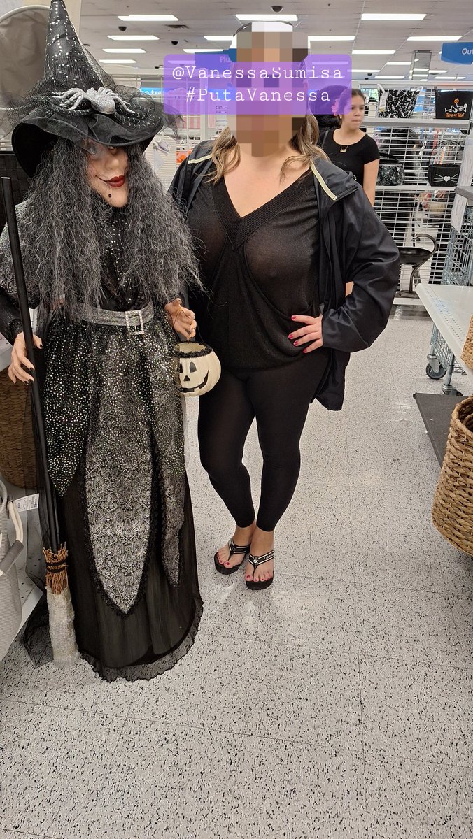 VanessaSumisa's tweet photo. Ya casi es la temporada de #Halloween2023 propuestas para el disfraz de la #PutaVanessa como les gustaría verla disfrazada? https://t.co/CHBHdm09qt