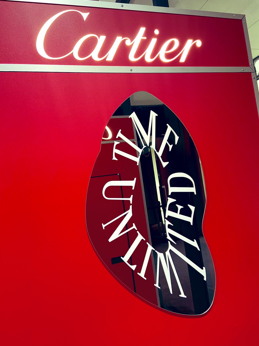 arisma_789225's tweet photo. 昨日はCartier腕時計展示イベントへ⌚️
VRで腕時計を作る工程を見れたり、
実際に腕時計を試着させてもらえたり、
特注のプリクラ機みたいな箱の中で
記念写真を撮れたり…Cartierの世界を
ほんのひととき楽しんできました◡̈✨
#CartierTokyo
#TimeUnlimited https://t.co/Zyp4ckCQ5c