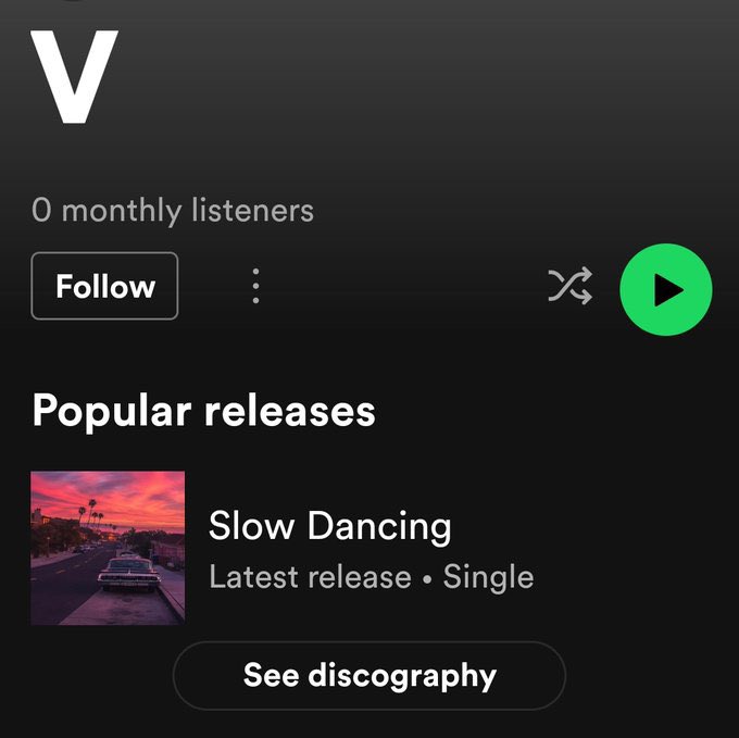 taeguide's tweet photo. Two fake Slow Dancing songs are wrongly credited as Slow Dancing by V on Youtube Music, Spotify, Qobuz, Amazon and this is affecting the original Slow Dancing’s sales and streams. @bts_bighit @GeffenRecords @bts_bighit fix this issue immediately 

HYBE FIX SLOW DANCING 
GEFFEN FIX SLOW DANCING 
BILLBOARD CORRUPT