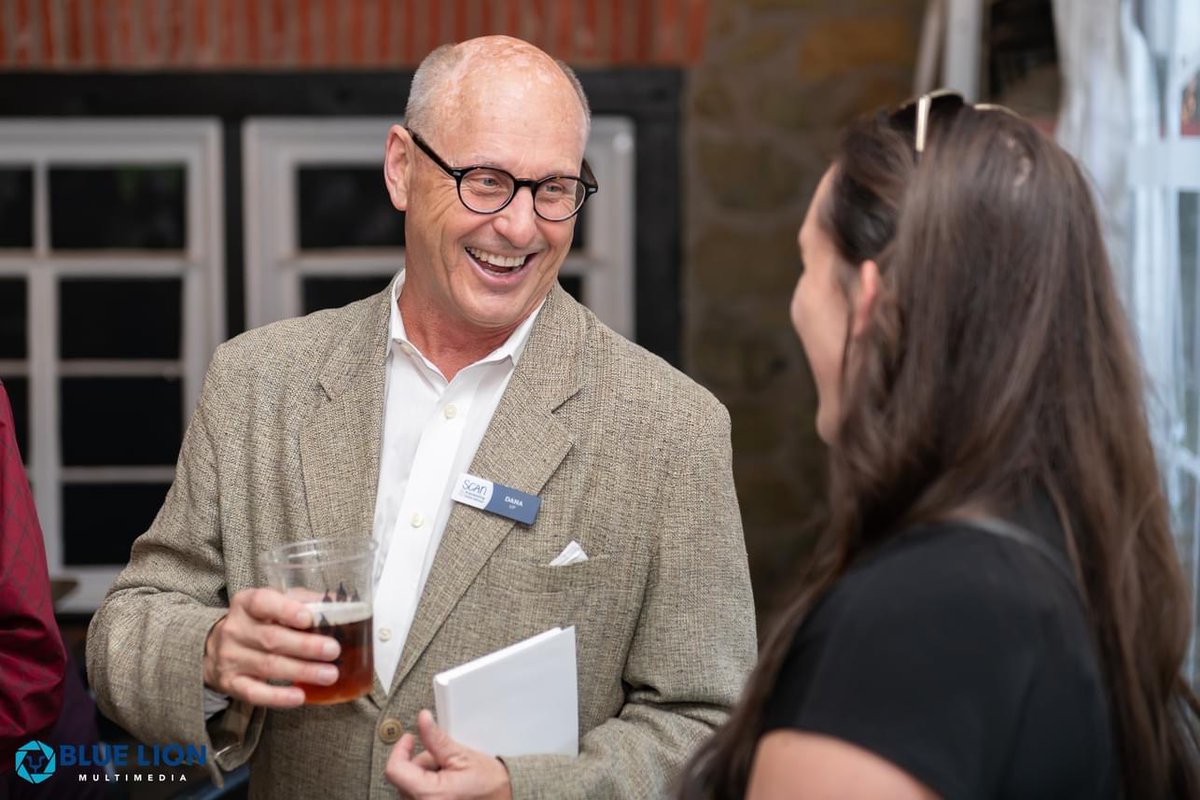 SCANofNOVA's tweet photo. Community is at the heart of everything we do. We're here, we're listening, we're your neighbors, and together we are a village standing up for children every day. Thanks, @BearChaseBrew &amp; @LoudounChamber, for hosting us as a #LoudounOnTap partner. Can't wait for the next one! https://t.co/xBpMNtkZHe