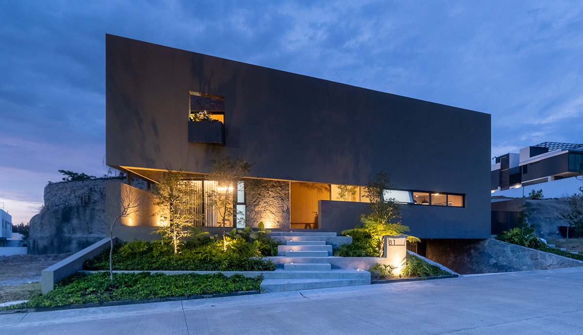 Arquitectos_MX's tweet photo. Casa Luna Negra / Dosorozco

Fotografía: Guillermo R. Orozco

Proyecto  --> https://t.co/YHdd1G3T7Z

#Arquitectura #Architecture #SoyAMX #Zapopan #Casas #Houses #México https://t.co/l8MV9oOgRj