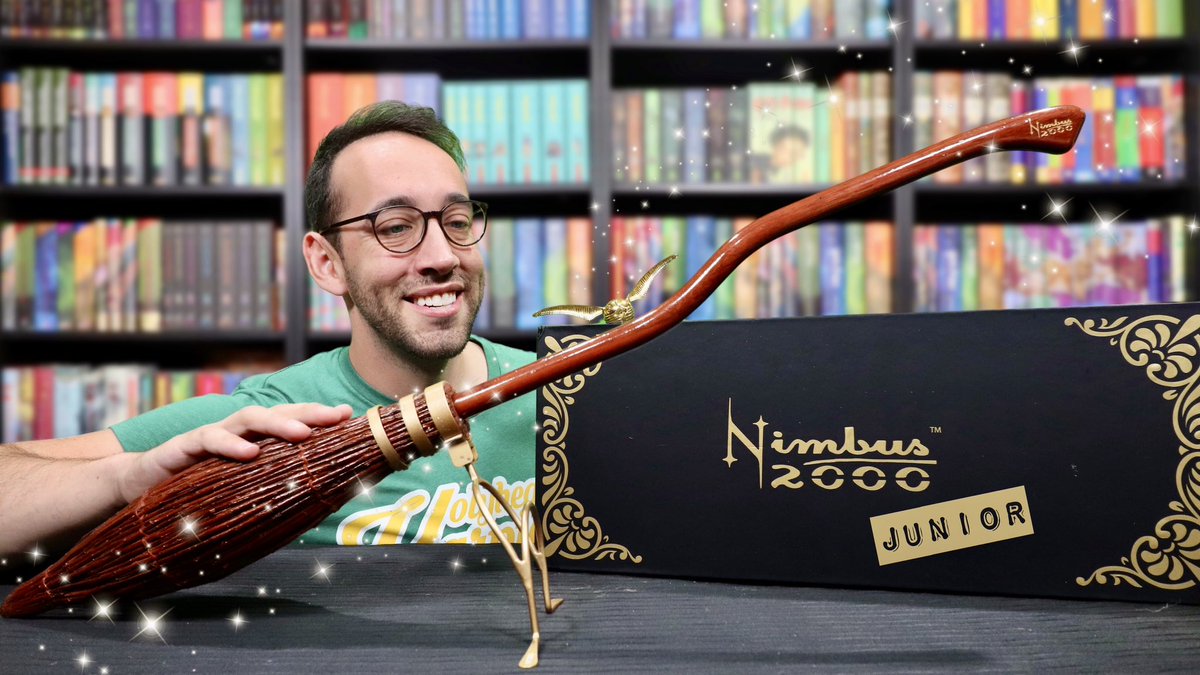 'That's not just a broomstick, Harry... it's a Nimbus 2000!' -Ron Weasley I LOVE this junior-sized Nimbus 2000 replica by Cinereplicas! Join me as I excitedly unbox this new broom and provide my thoughts! youtu.be/8e0HTWgcDtU