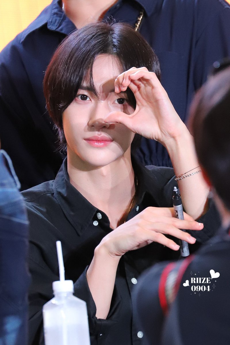 riize__0904's tweet photo. 230926 🥺💗

#WONBIN #원빈 #RIIZE #라이즈 https://t.co/YRIr5yhNiY