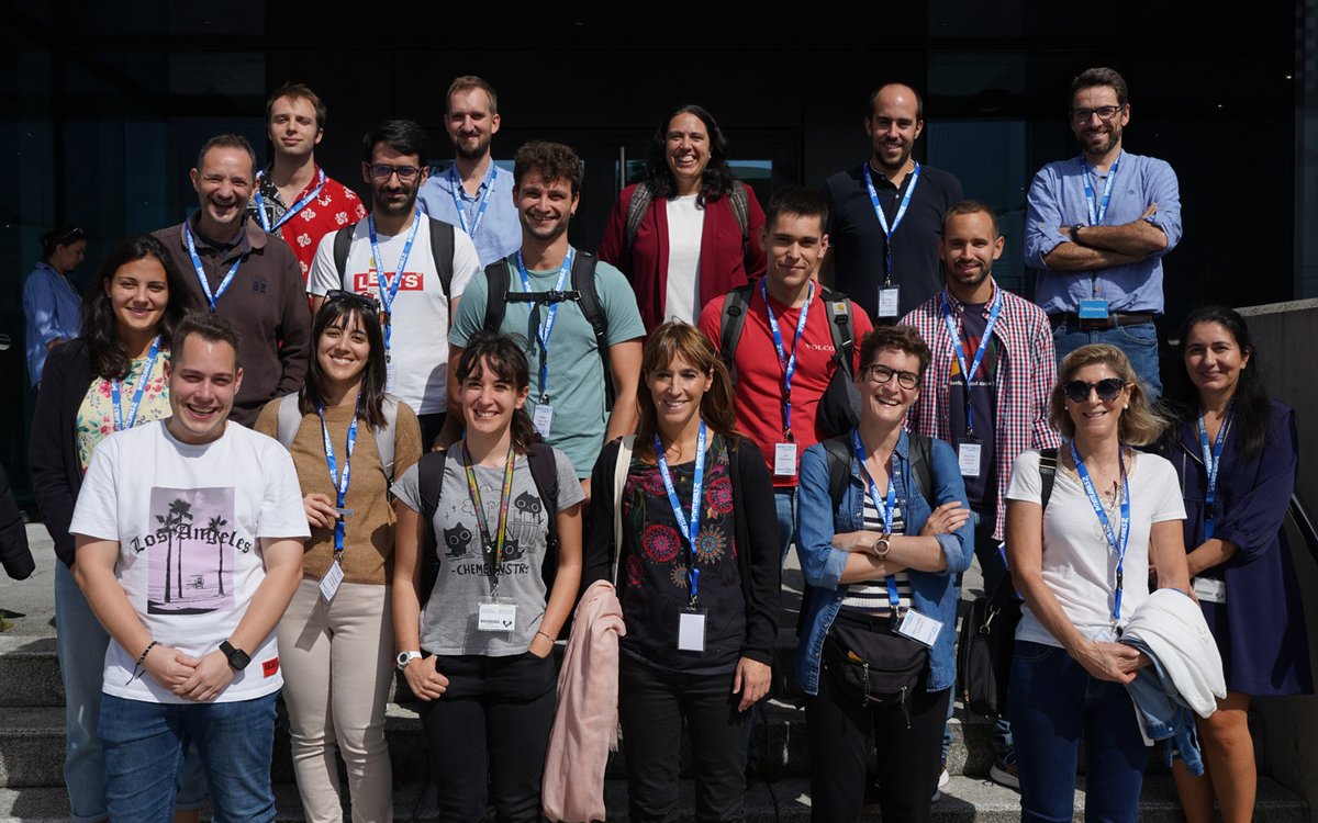 BCMaterials's tweet photo. Thanks a lot to all the participants at the school and very specially to @ClusterFPrint for their support! We finished these two intense days with an interesting round table with Adela Santamaría, project manager of the Functional Print Cluster. https://t.co/EKHpS5Wiam