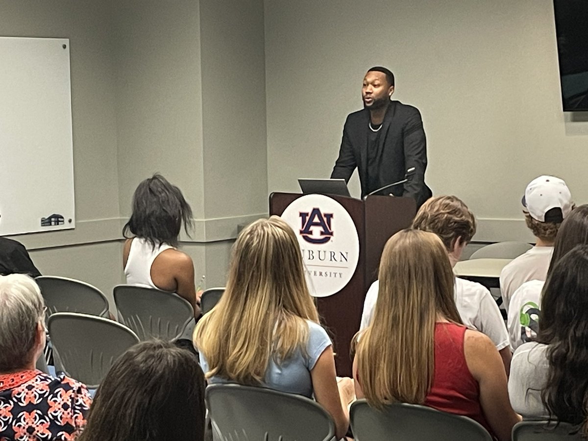 AUJRNL's tweet photo. Happening Now: Former Auburn journalism students and current NBA reporter @CjHolmes22 giving the keynote address at this year’s Journalism Day event. https://t.co/YyqBau7GBd