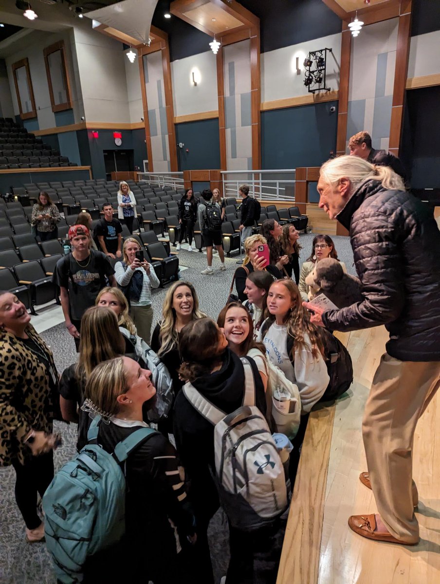 Dr. Jane @JaneGoodallInst spoke to students at @plymouthsouth yesterday and our friends at The Farmhouse introduced her to student TV group, Panther TV! Principal Patty Fry reflected on her “ability to connect with high school students and encourage them to follow their dreams.”