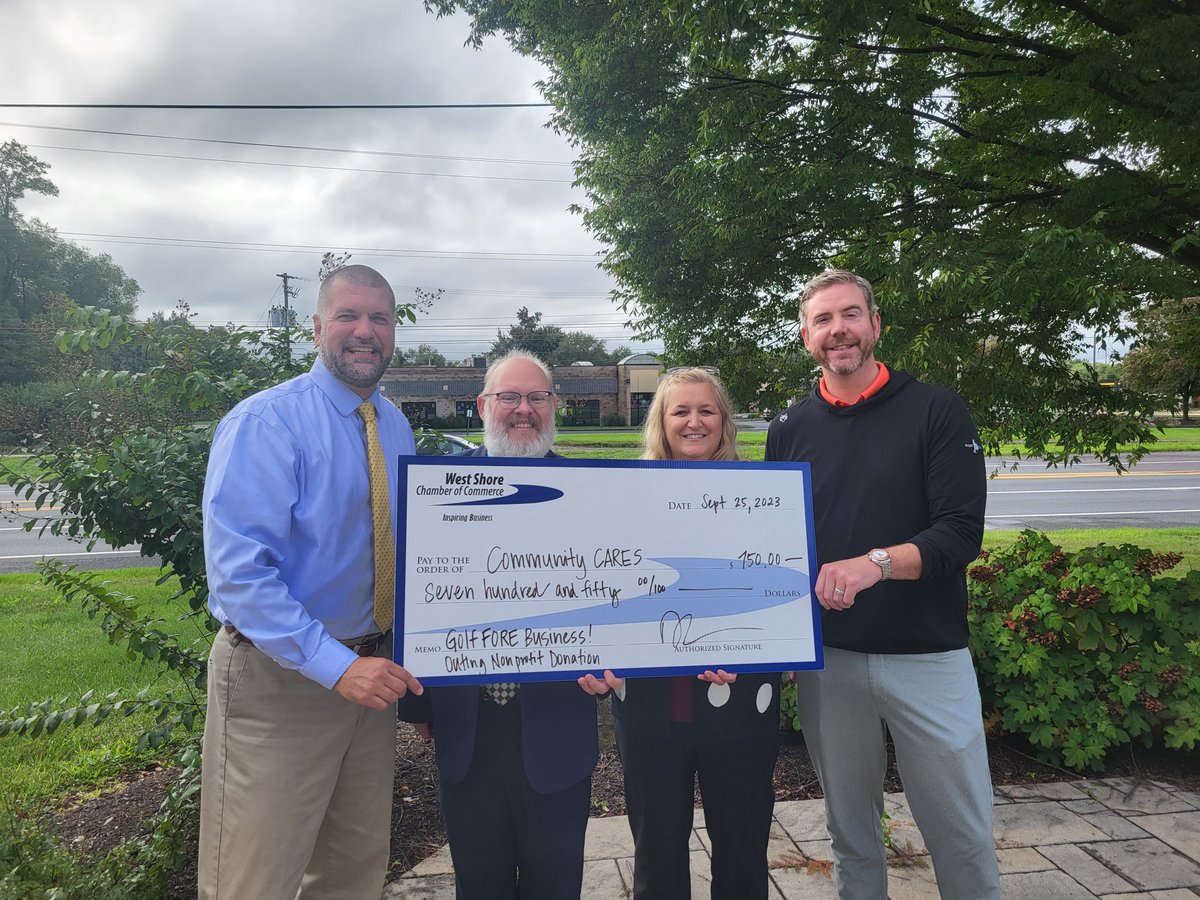 CARES4homeless's tweet image. Thank you @ws_chamber! for presenting CARES a check from their 8/25 Golf FORE Business! Outing.  Pictured: George Book, chamber president; Tim Settlemyer, CARES Development Director; Beth Kempf, CARES Executive Director; and Dan Jameson, Jameson Stone Law &amp;amp; Golf Committe Chair.