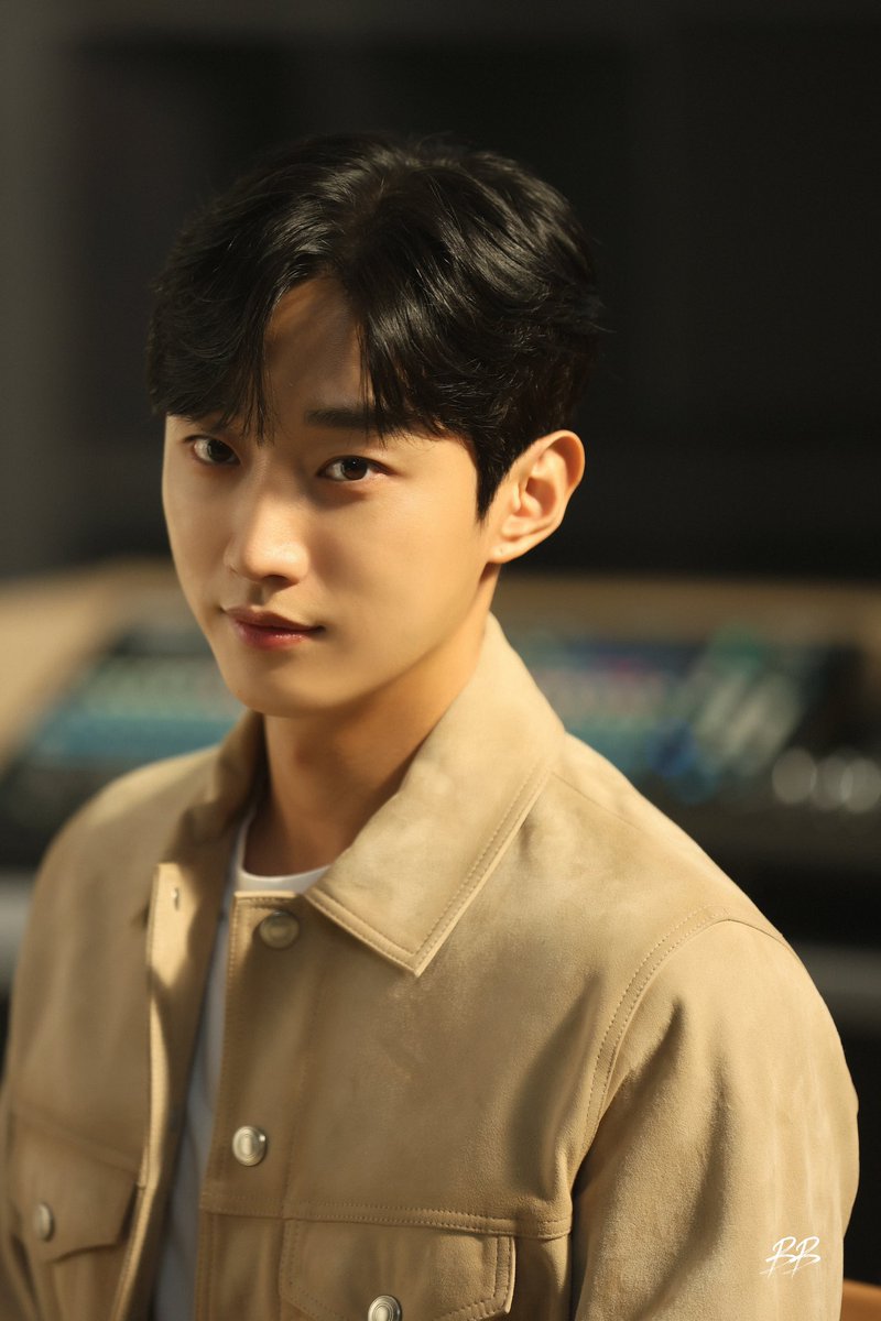 j_xiazhi182qi's tweet photo. 最高としか言えない、
#BBHIND
#진영 #정진영 #긍정진영 #사랑해진영 #JINYOUNG #JGROUND #ジニョン #무지무지한_정진영 #배우 #음악가 #진토벤 #정PD #인생뭐있어 #비비엔터테인먼트
🦊🤙https://t.co/hzvNsScdW0 https://t.co/f28BUZj315