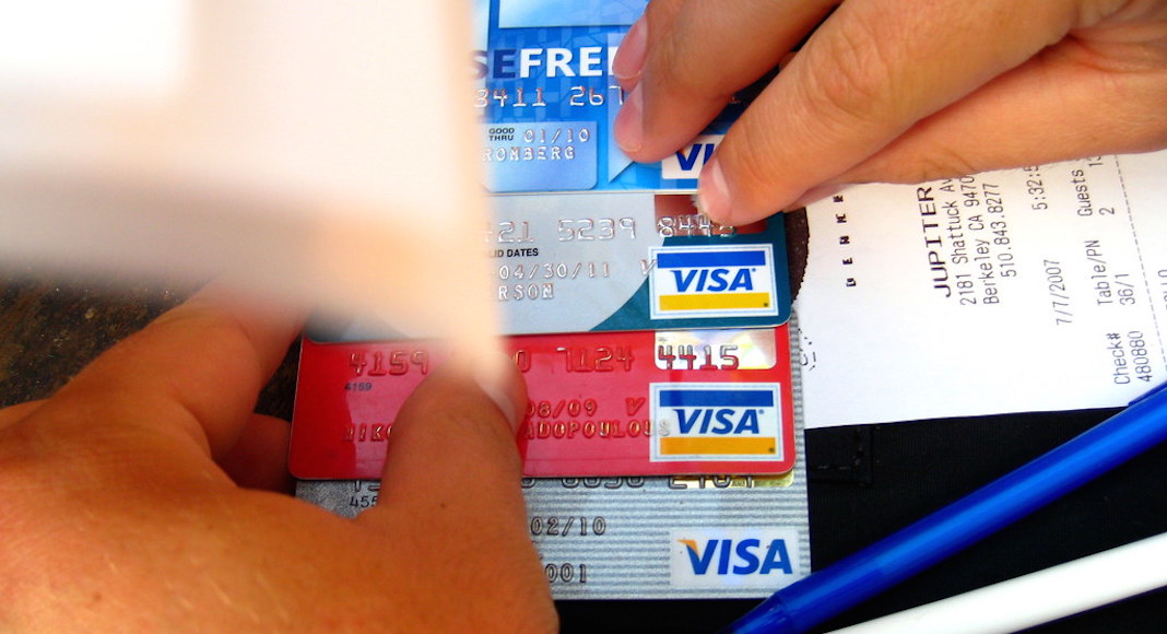 VolemosAr's tweet image. 🌍 ¿Tuviste problemas al pagar con tu tarjeta VISA en tus viajes? ¡No te preocupes! En nuestro post, te explicamos por qué podría ocurrir y cómo solucionarlo. 

👉 volemos.com.ar/blog/por-que-m…

#Viajar #TipsDeViajes #Tarjetas #VISA