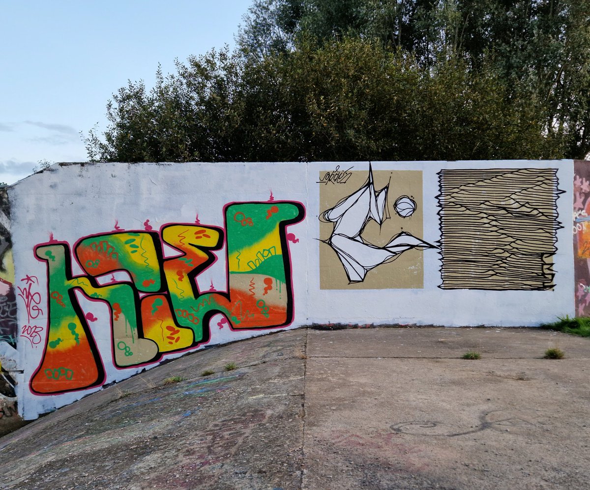 HIE & PR95 • Exeter Trackside 💥

#Graffiti #StreetArt #UKGraffiti