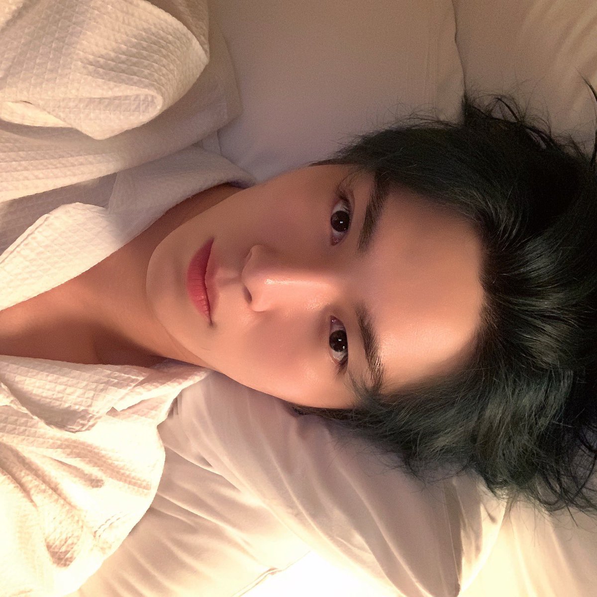 OmegaX_members's tweet photo. [#OX]

잘자아아아아🩵 

일본 호텔에서 찍은 사진 ㅎㅎ

#OMEGA_X #오메가엑스
#한겸 #HANGYEOM https://t.co/OmjbERi8Cf