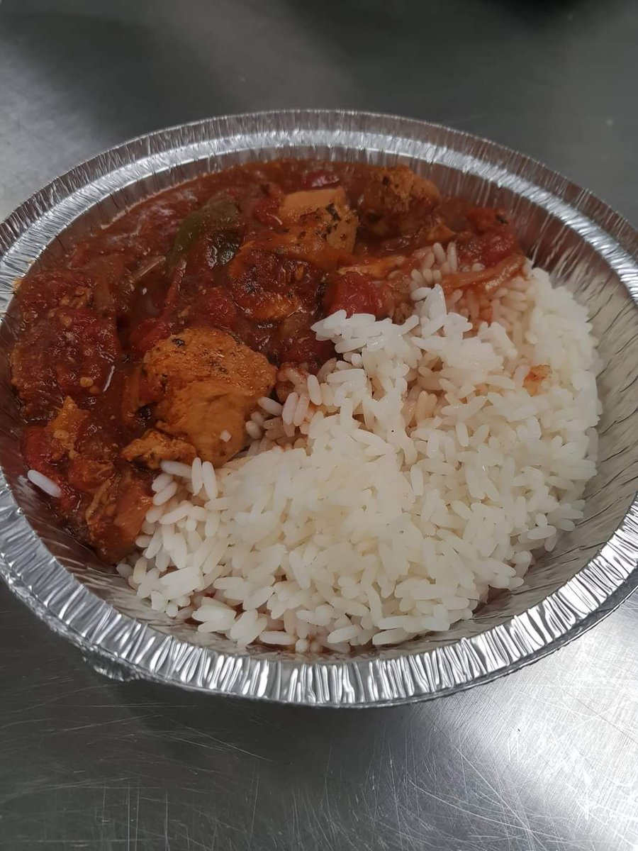 paoloschippy's tweet photo. Which of our slimming meals, is your favourite? #Chilli #curry #Italian #slimming #healthy #synfree #fishandchips #paolos #carlisle #cumbria https://t.co/uSrDe616oA