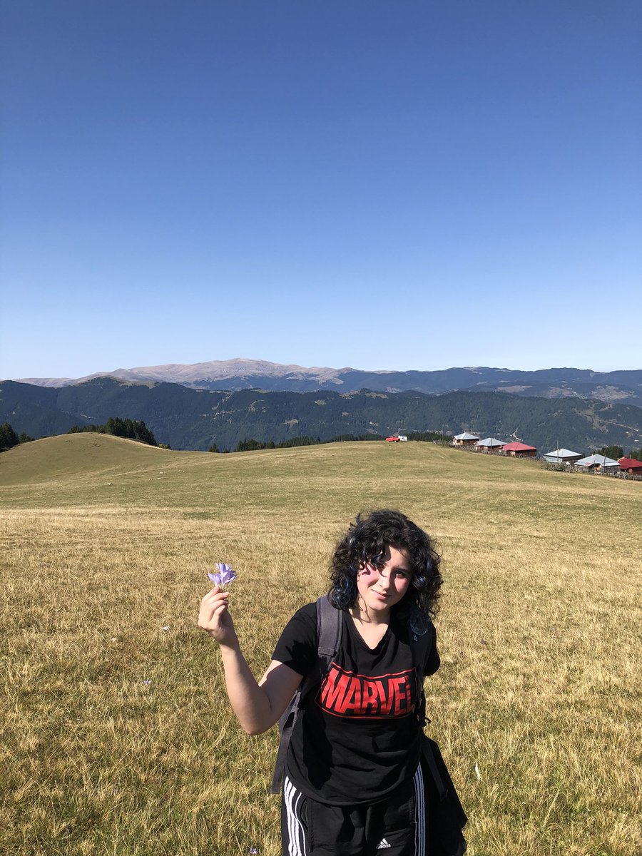 Giresun Uğur Anadolu Lisesi 
Faik Karakılıç İzcilik ve Yürüyüş  Kulubü 
24.09.2023 9. ve 10. sınıflarla Kümbet-Kuzalan Doğa Yürüyüşüyle 2023-2024 dönemi doğa yürüyüşlerine başladı.
😇
<a href="/Giresun_UAL/">Giresun Uğur Anadolu Lisesi</a> 
<a href="/MUSTAFACAKIR28/">MUSTAFA ÇAKIR</a> 
<a href="/CanikliEla/">Ela Canikli</a> 
<a href="/SenyurtEgemen/">🤖Egemen Şenyurt</a> 
<a href="/ersingok28/">Ersin Gök</a>