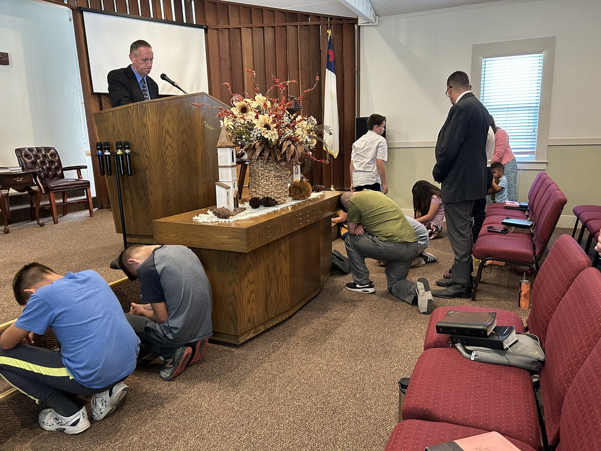 Great Sunday at Victory Baptist of Atwater, CA and Pastor Richard Miller!
Preached 4 times on the Family and two precious souls trusted Christ.