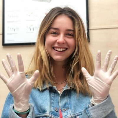luimeliantas's tweet photo. la forma en la que esta soy yo y no paula usero debería ser estudiada https://t.co/7wStSyuLdm
