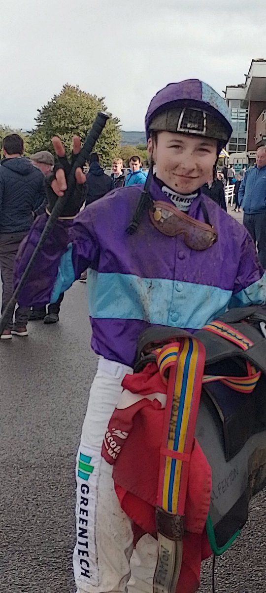 JoeSeward1's tweet photo. Double  for @conorstonewalsh @corkracecourse  
Run Forrest Run  @MickyFenton for the Munster Racing Partnership.
#CorkRacecourse 
#Mallow
#Cork https://t.co/ZaNIsovdPN