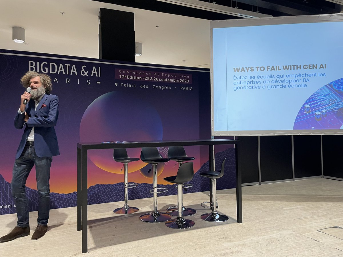 onepoint's tweet photo. En direct du salon @bigdataparis :
Retrouvez la conférence de @gontranpeubez : “Évitez les écueils qui empêchent les entreprises de développer l'IA générative à grande échelle”
Rejoignez-nous pour explorer l'univers de la #DataIA avec @onepoint.
#BigDataIAParis https://t.co/wKv6CGEHlO