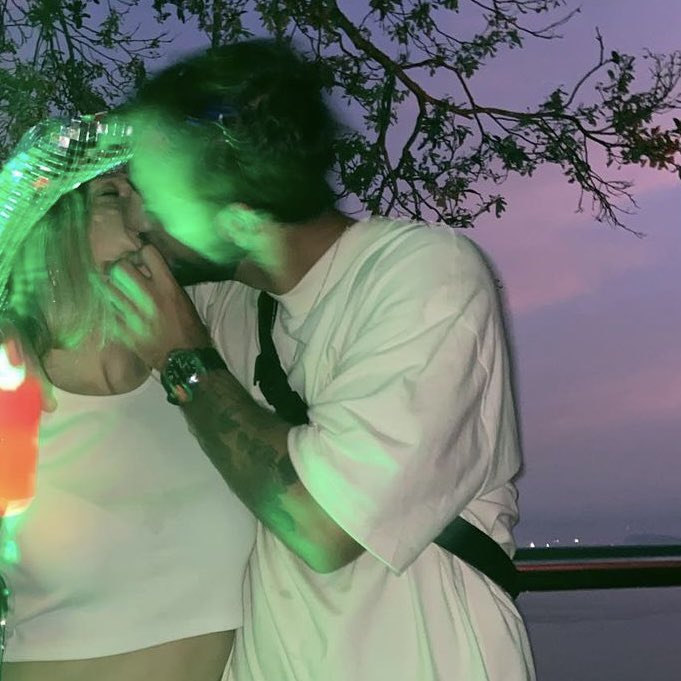 fivebuc's tweet image. Somos ideais um pro outro… @