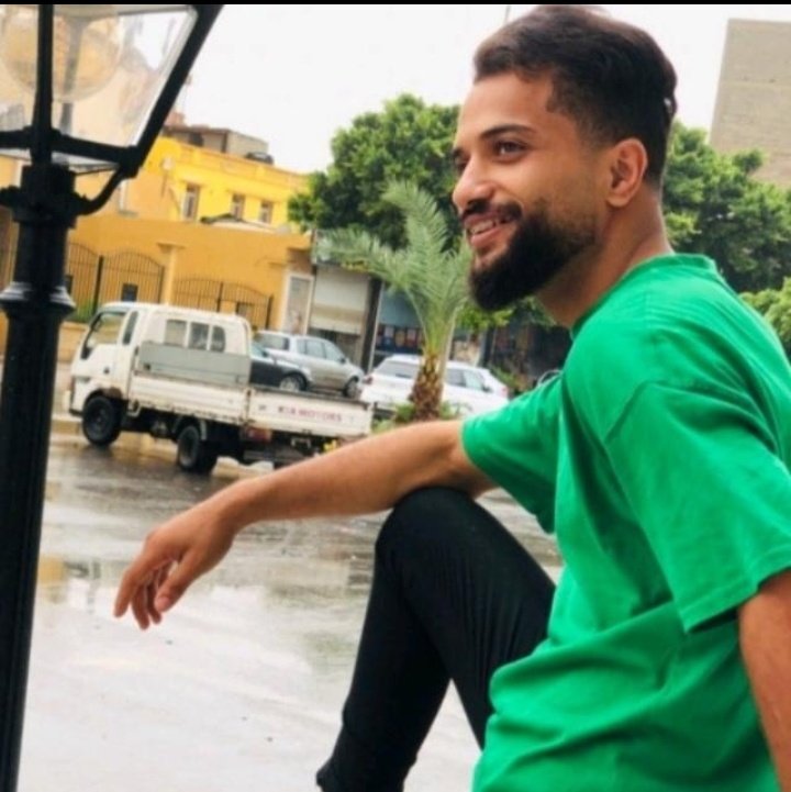 rasheedhood's tweet photo. شوقي لك ليس مشكله ، لكن تفكيري ان كنت ستعود ام لا يقتلني💔 https://t.co/S7jLMewRGA