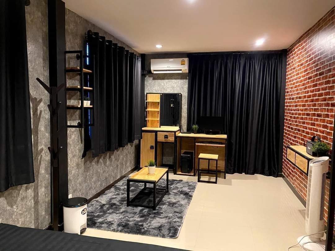 qtpiroses's tweet photo. sebelum dan selepas deko bilik ni memang beza sangat dan cantik ! 📸 https://t.co/lcjgwbxtMn