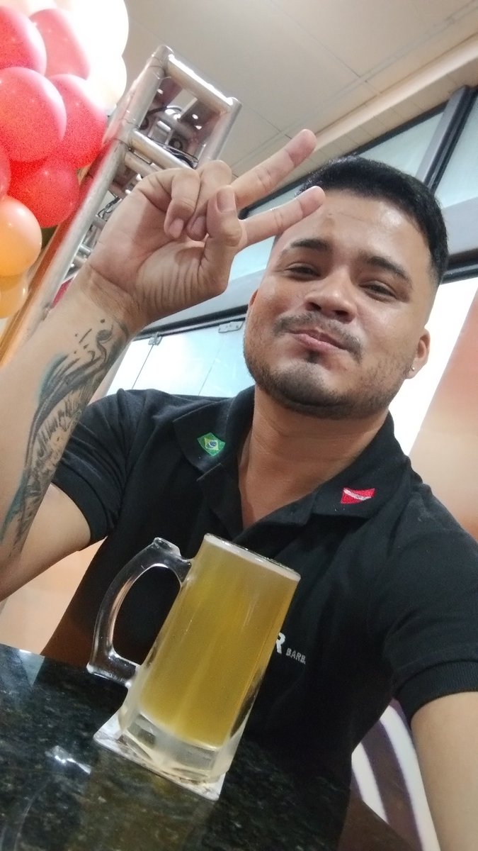 Só pra dizer mesmo que ainda uso o Twitter