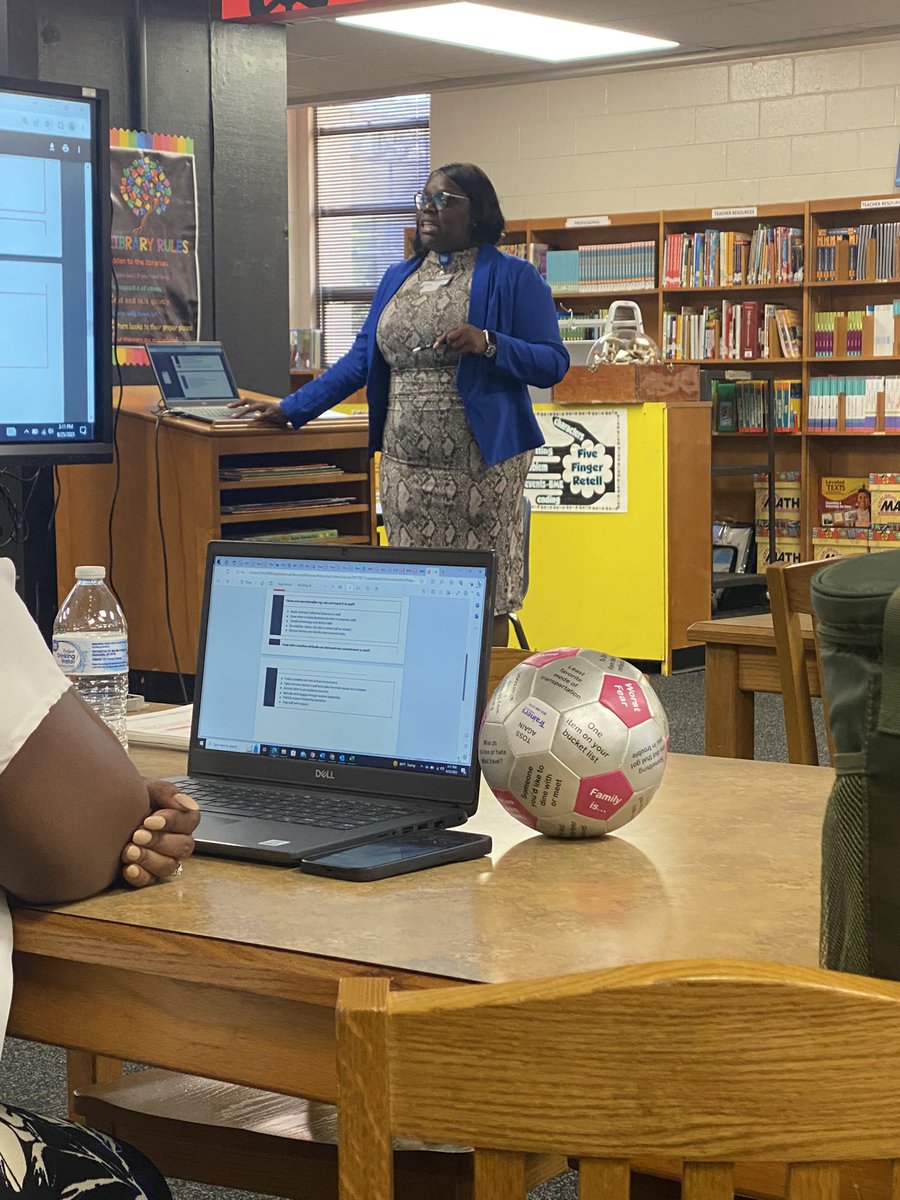 stonemountainES's tweet photo. Leadership nuggets at its best. @DrCharCovington encouraging teacher-leaders to set the example and be the example for one another. #iLEAD #weareinthistogether #itsanusthing #movingthemountainwithpeerobservation
@DeKalbSchools https://t.co/SsPWAye61s