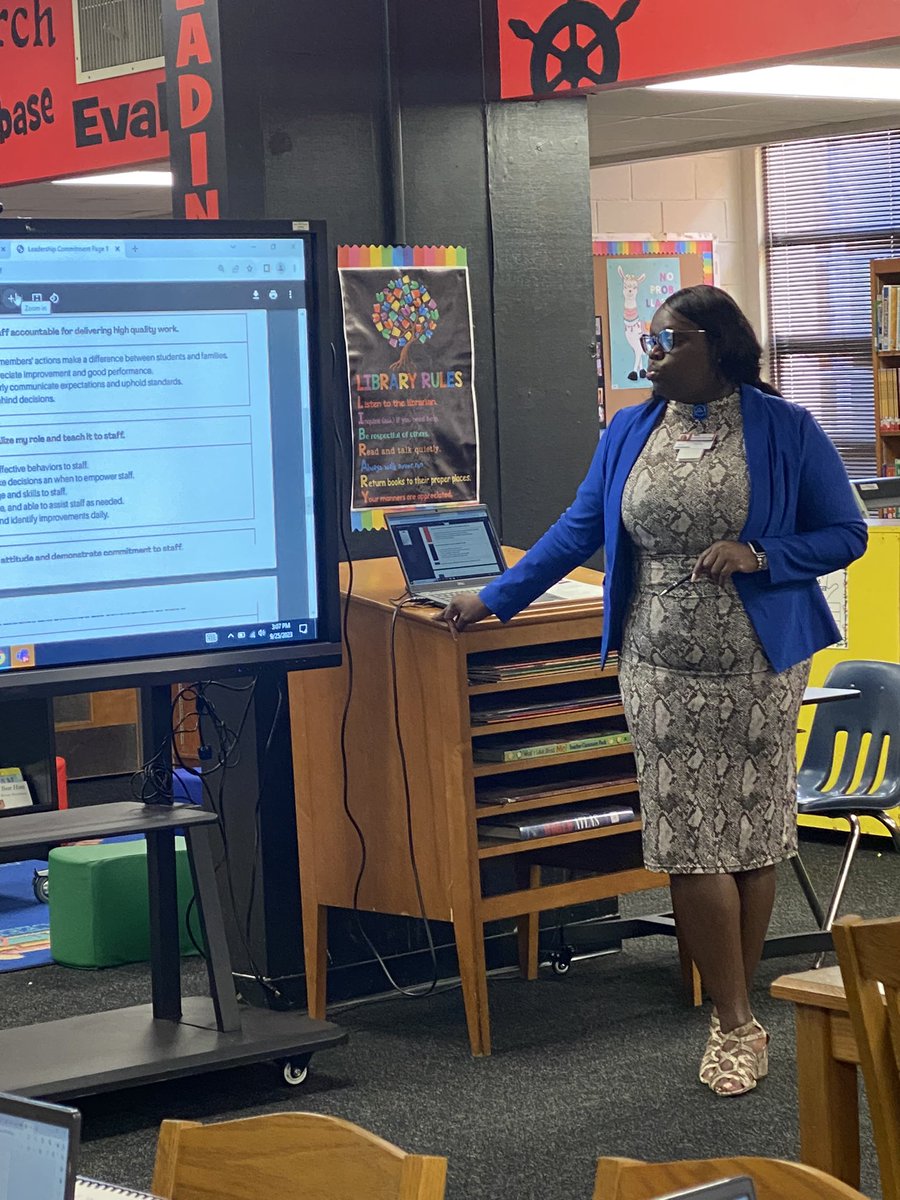stonemountainES's tweet photo. Leadership nuggets at its best. @DrCharCovington encouraging teacher-leaders to set the example and be the example for one another. #iLEAD #weareinthistogether #itsanusthing #movingthemountainwithpeerobservation
@DeKalbSchools https://t.co/SsPWAye61s