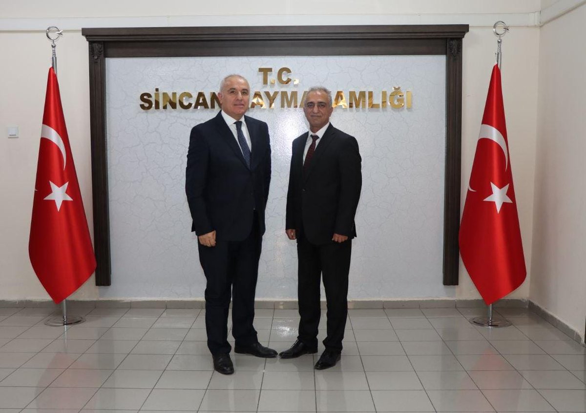 Yılmaz Öztimurcular (@y_oztimurcular) on Twitter photo Sincan Kaymakamı Sn. Levent KILIÇ (<a href="/lvntkilic/">levent kılıç</a>)'a hayırlı olsun ziyaretimden. Misafirperverliği için Sn. Kaymakamımıza teşekkür ederim.
<a href="/cumaliatilla23/">Cumali Atilla</a> <a href="/MustafaGungorlu/">Mustafa GÜNGÖRLÜ</a>
<a href="/TCSincan/">Sincan Kaymakamlığı</a> <a href="/AltNufus/">Altındağ İlçe Nüfus Müdürlüğü</a> Sincan Kaymakamı Sn. Levent KILIÇ (<a href="/lvntkilic/">levent kılıç</a>)'a hayırlı olsun ziyaretimden. Misafirperverliği için Sn. Kaymakamımıza teşekkür ederim.
<a href="/cumaliatilla23/">Cumali Atilla</a> <a href="/MustafaGungorlu/">Mustafa GÜNGÖRLÜ</a>
<a href="/TCSincan/">Sincan Kaymakamlığı</a> <a href="/AltNufus/">Altındağ İlçe Nüfus Müdürlüğü</a>