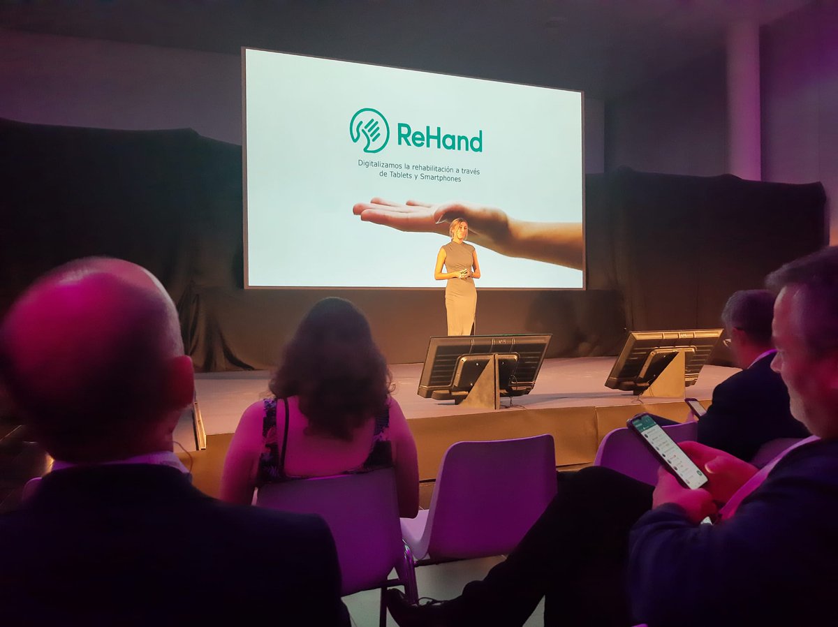SevillaTechPark's tweet photo. 🗣Algunas de ellas son @4idotai, @DuponteGroup  (participan en diferentes pitches), @Inerco_ (colabora en la realización del evento), Rehand @HealthinnTech, #2GFSolutions (participan en una mesa redonda) o @YouforgetM. 🔝El talento del #PCTCartuja presente en #AAIV23. https://t.co/UmDTEg7J0V