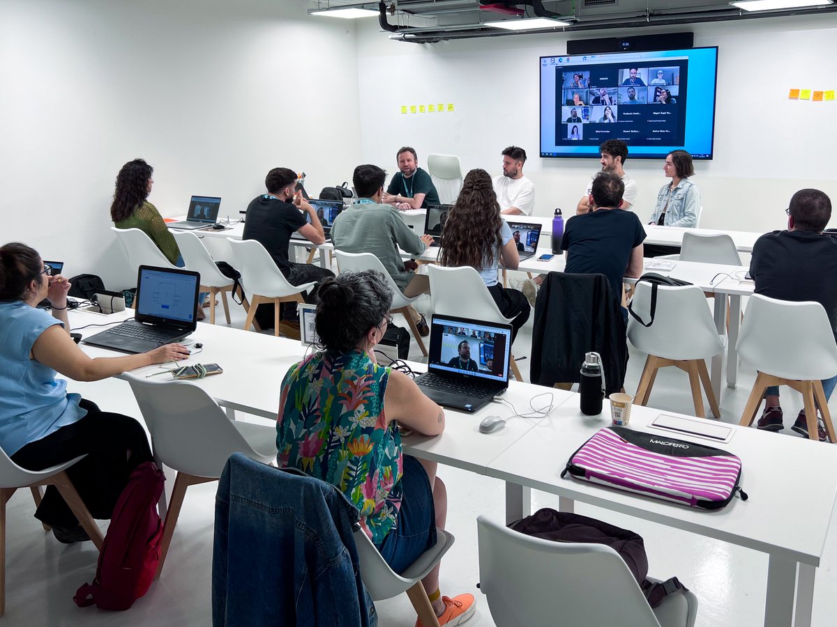 immuneinstitute's tweet image. 𝗦𝗶 𝗲𝗿𝗲𝘀 𝗮𝗹𝘂𝗺𝗻𝗼, 𝘁𝗿𝗮́𝗲𝘁𝗲 𝗮 𝘂𝗻𝗮 𝗮𝗺𝗶𝗴𝗮/𝗼 𝘆 𝗹𝗼𝘀 𝗱𝗼𝘀 𝗽𝗼𝗱𝗿𝗲́𝗶𝘀 𝗹𝗹𝗲𝘃𝗮𝗿𝗼𝘀 𝗱𝗲 𝗿𝗲𝗴𝗮𝗹𝗼 𝗻𝘂𝗲𝘀𝘁𝗿𝗮 𝗰𝗮𝗺𝗶𝘀𝗲𝘁𝗮 𝗺𝗮́𝘀 𝘁𝗲𝗰𝗵𝗶𝗲. 😎

#ChangeTheCourse #data #tech #ciberseguridad #devops #architect #diseño #uxui