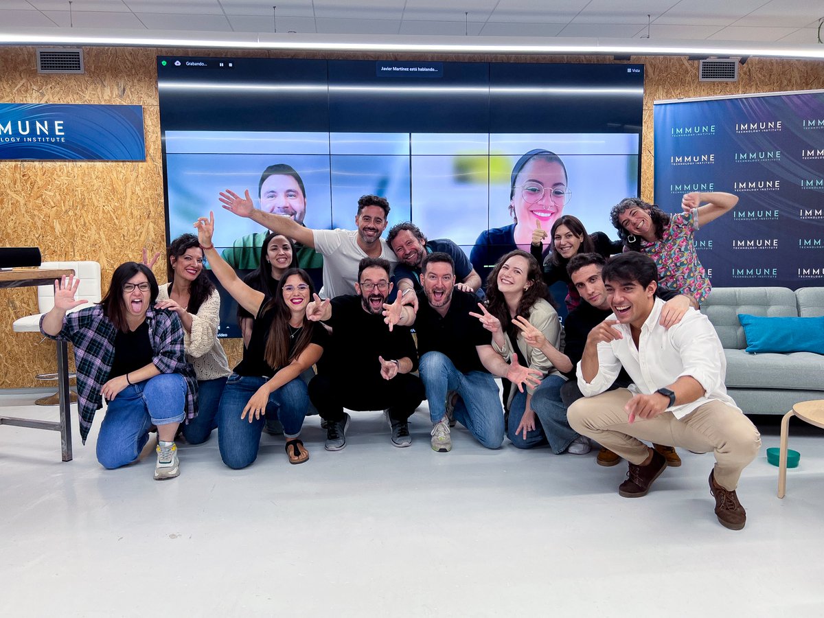 immuneinstitute's tweet image. 𝗦𝗶 𝗲𝗿𝗲𝘀 𝗮𝗹𝘂𝗺𝗻𝗼, 𝘁𝗿𝗮́𝗲𝘁𝗲 𝗮 𝘂𝗻𝗮 𝗮𝗺𝗶𝗴𝗮/𝗼 𝘆 𝗹𝗼𝘀 𝗱𝗼𝘀 𝗽𝗼𝗱𝗿𝗲́𝗶𝘀 𝗹𝗹𝗲𝘃𝗮𝗿𝗼𝘀 𝗱𝗲 𝗿𝗲𝗴𝗮𝗹𝗼 𝗻𝘂𝗲𝘀𝘁𝗿𝗮 𝗰𝗮𝗺𝗶𝘀𝗲𝘁𝗮 𝗺𝗮́𝘀 𝘁𝗲𝗰𝗵𝗶𝗲. 😎

#ChangeTheCourse #data #tech #ciberseguridad #devops #architect #diseño #uxui