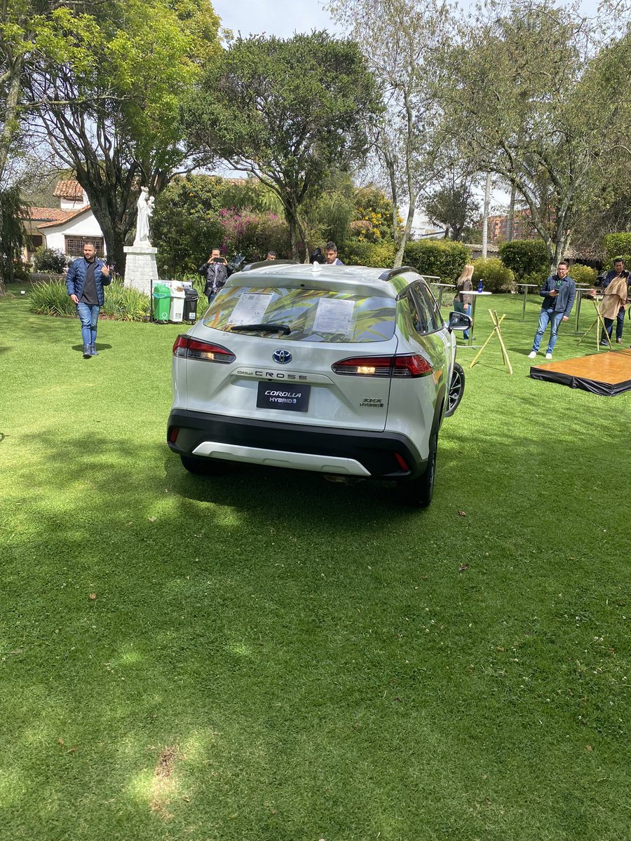 acelerandocol's tweet photo. #FelizMartesATodos #Sostenibilidad: #Asocaña y #Toyota presentan #Flexie, propuesta de #vehículoshíbrido con #bioetanol.  @asocana  @ToyotaMotorCorp @ToyotaCol https://t.co/hY8cIXirnl