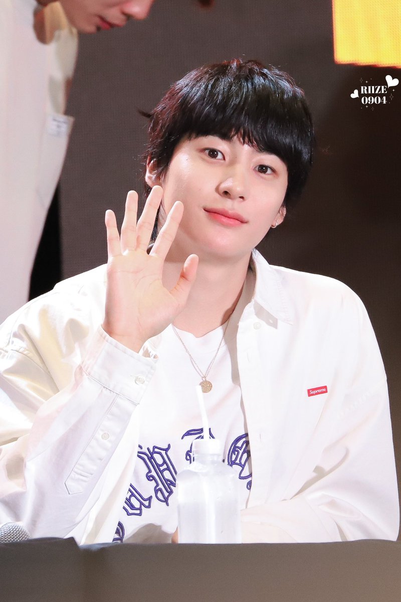 riize__0904's tweet photo. 230926  baby 💖 

#ANTON #앤톤 #찬영 #RIIZE #라이즈 https://t.co/ixf7WJIAqg
