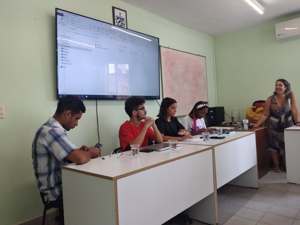 Parece que hemos tenido éxito en la convocatoria a estudiantes de pregrado del  <a href="/ISRICuba/">ISRI Cuba</a> para que participen en los paneles colaterales de la 8va CEE. Adelante valientes
<a href="/CIPICuba/">CIPI</a>