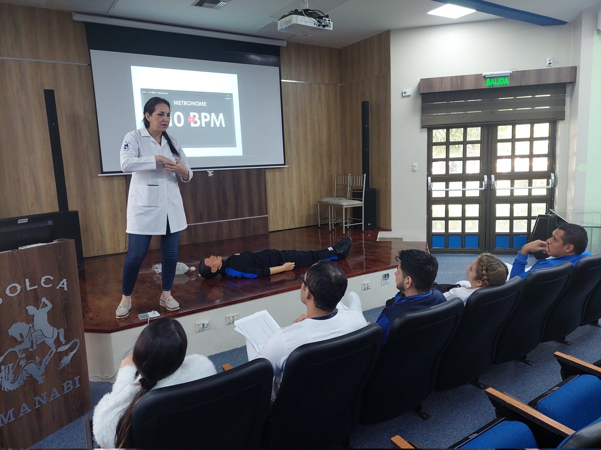 Solca_Manabi's tweet photo. Se llevó a cabo taller de RCP destinado al personal de enfermería de Cuidados Intensivos en nuestro hospital. Este valioso taller fue impartido por la experimentada Dra. Janet Espinoza Guevara, médico intensivista de SOLCA Manabí." https://t.co/nxp3txIFMZ