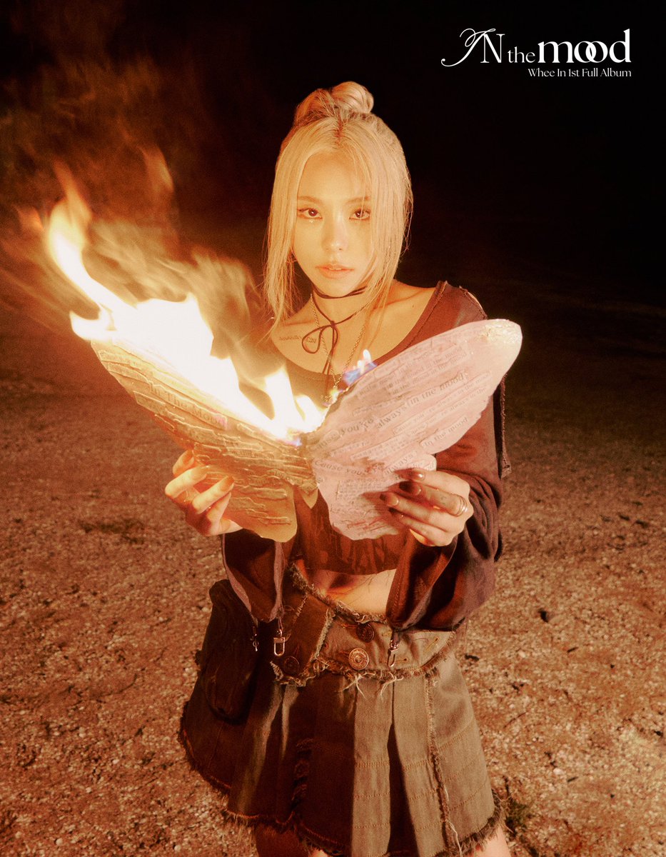 THEL1VE_LABEL's tweet photo. [#WheeIn]
Whee In 1st Full Album
[IN the mood] CONCEPT PHOTO #1 

#휘인 #IN_the_mood 
2023.10.12.6PM #COMINGSOON https://t.co/j58uDO6qgX