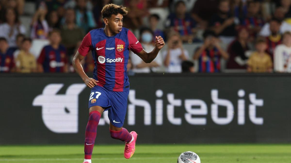 Somhiseremfcb's tweet photo. 💥🎁 Vosotros lo habéis querido❕

⚽️ Si Lamine Yamal marca frente al Mallorca y el Barça gana, Sortearemos su camiseta entre todos los que den RT + ❤️ a este tweet y me sigan.

✅ RT + ❤️ + FOLLOW 

🛩️ Envío internacional https://t.co/HZdccczoQq