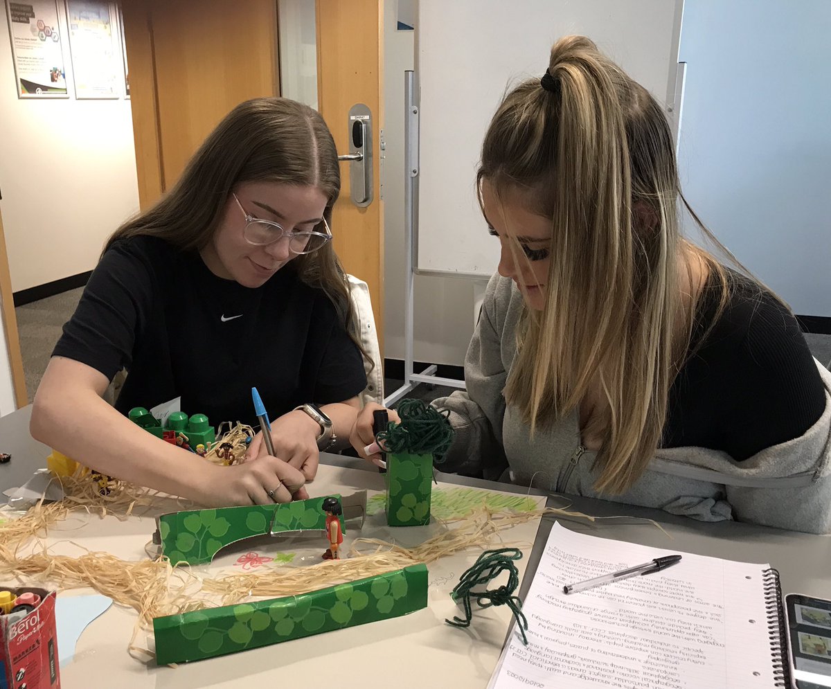 MackintoshJulia's tweet photo. Fabulous first geography session of the year with @uniofhertsteach BEd2 student teachers discovering the joy of geographical stories and messy mapping. 
Great work everyone! 👏👏👏
@UH_Education 
@UHprimarygeog https://t.co/RtzQHasGSN