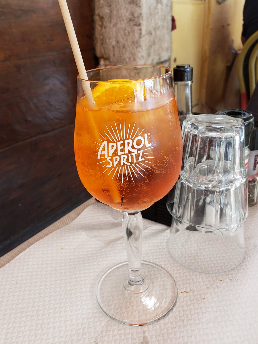 thesusanl's tweet photo. Images you can smell and taste-today in Old Nice.
#photography #travelphotography
#OldNice #travel @VisitCotedazur https://t.co/l3BMdeUIls