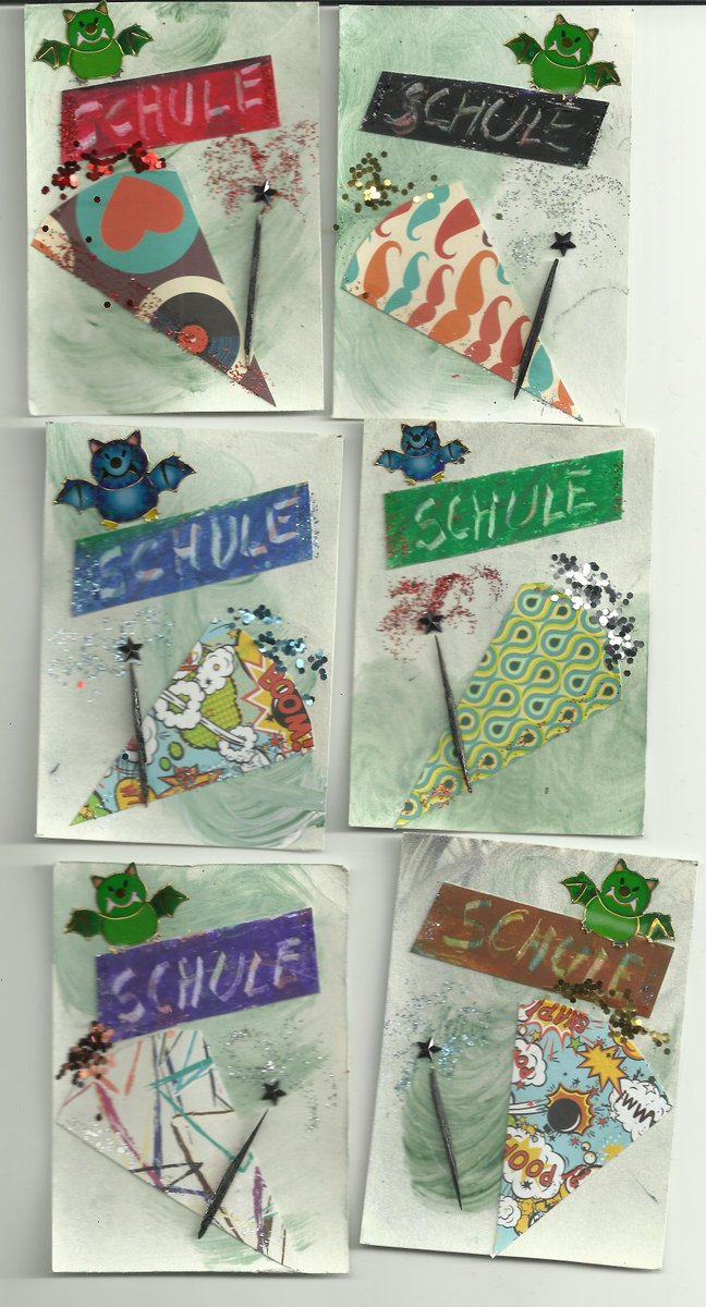 <a href="/kunsttausch/">kleiner Kunsttausch</a> 
#kleinerKunsttausch
#AtcTausch
So, hab was fertig für September, zum "Ersten Schultag in der Zauberschule" kann etwas Glitzer nicht schaden, oder?
Wohin diesmal? 🧙🧙‍♀️🧙‍♂️🪄
