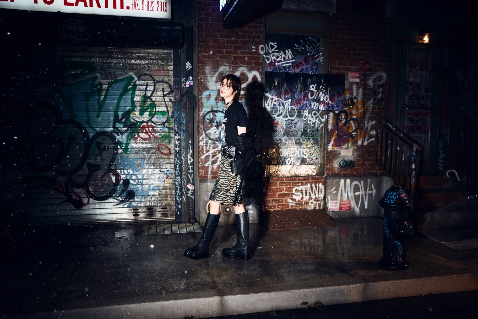 F69eWS-aEAAVQnV?format=jpg&name=large