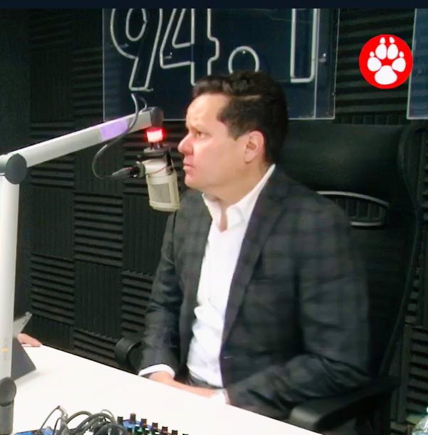 dionelsena's tweet photo. Hoy estarán en #Durango el Coordinador de @m_ebrard en la #CDMX Jesús Valdez Peña, y @Candelaria___ coordinador de la 1era Circunscripción (8 Estados), quienes vienen a consolidar la AC, #ElCaminoDeMéxico y respaldar el liderazgo y coordinación de @lic_aguadohdez https://t.co/iXRvFT3kBg