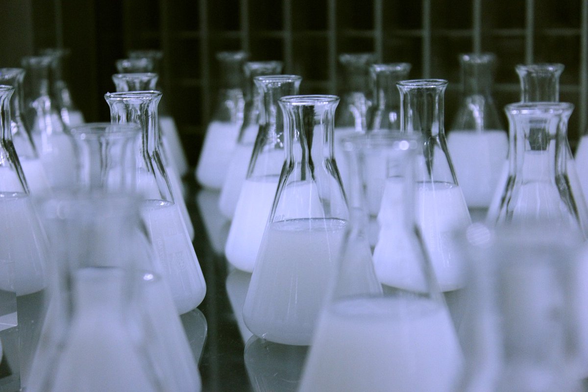 Christabel Pankhurst Institute UoM (@uompankhurst) on Twitter photo ⏰Don’t miss out this studentship in Advanced and #Sustainable Biomedical Materials with <a href="/AdvBioMedMatCdt/">Adv Bio Med Mat</a> and <a href="/EPSRC/">Engineering and Physical Sciences Research Council</a>! 🖥️Contact pankhurst@manchester.ac.uk for applications forms and submit your project proposals by 29 September📜. <a href="/FBMH_UoM/">UoM Biology, Medicine and Health</a> <a href="/UoMSciEng/">UoM Science and Engineering</a> <a href="/uomhums/">UoM Humanities</a> <a href="/RoyceInstitute/">Henry Royce Institute</a> ⏰Don’t miss out this studentship in Advanced and #Sustainable Biomedical Materials with <a href="/AdvBioMedMatCdt/">Adv Bio Med Mat</a> and <a href="/EPSRC/">Engineering and Physical Sciences Research Council</a>! 🖥️Contact pankhurst@manchester.ac.uk for applications forms and submit your project proposals by 29 September📜. <a href="/FBMH_UoM/">UoM Biology, Medicine and Health</a> <a href="/UoMSciEng/">UoM Science and Engineering</a> <a href="/uomhums/">UoM Humanities</a> <a href="/RoyceInstitute/">Henry Royce Institute</a>