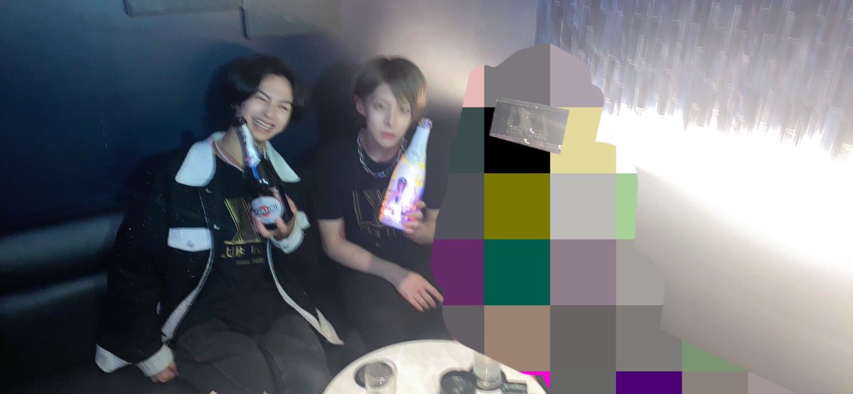 CLuxza's tweet photo. 9/24のMVPは愛夢 鷹弘 幹部補佐でした！
本日9/26は通常通り営業となっております。

お客様のご来店、心よりお待ちしております。

#千葉 #富士見 #新宿 #歌舞伎 #大阪 #ホスト #シャンパン #キャバクラ #夜 #イケメン #酒 #初回 #高収入 #ホストル求人 https://t.co/hdvRsl8BsR