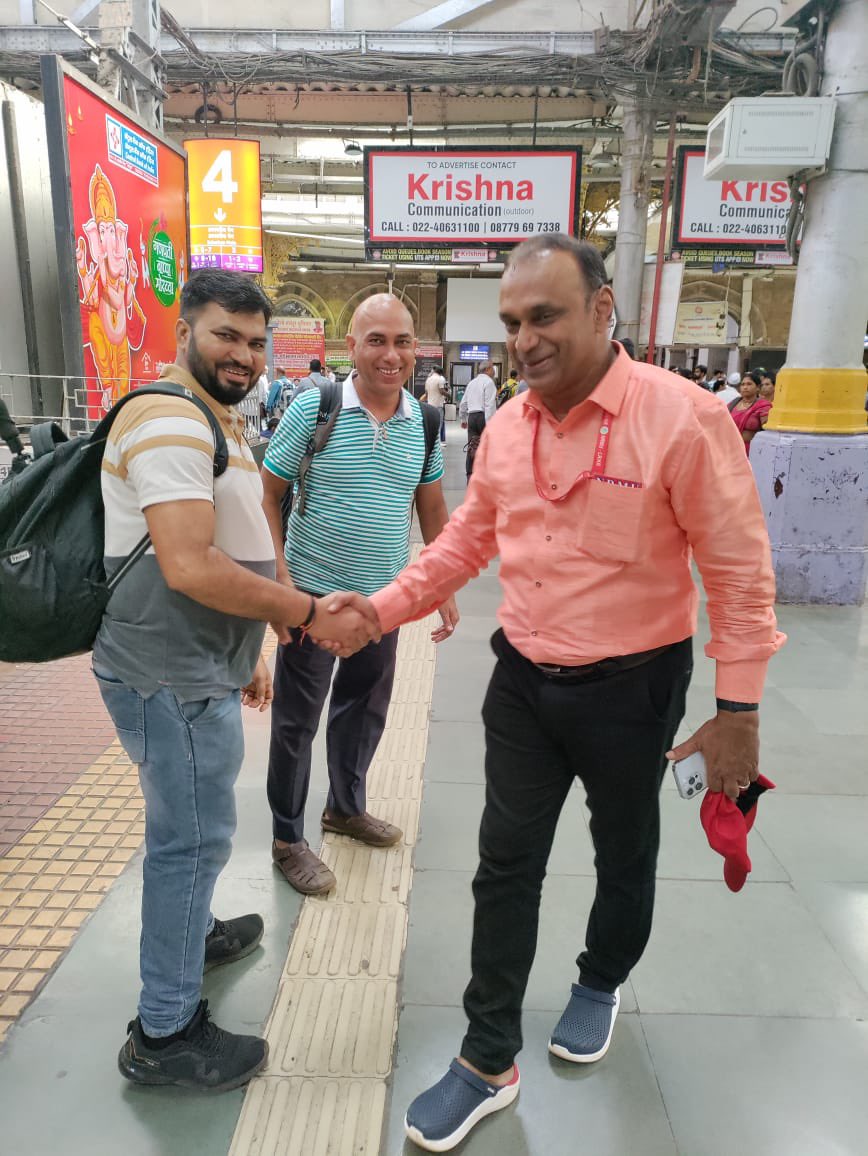venupnair_nrmu's tweet photo. Few captured glimpses of today’s (26.09.23) some moments…🙏🏻🚩🚩🚩🚩🚩

@ShivaGopalMish1 @airfindia @AIRF_COMMS @NWREU @NfrlyB https://t.co/AJALGZsBPb