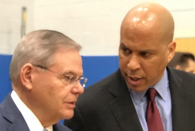 wildstein's tweet image. New: @CoryBooker has called on Bob Menendez to resign from the U.S. Senate.  Personally tough for Booker -- the two are genuinely friends.
